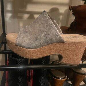 Clark’s heeled slide